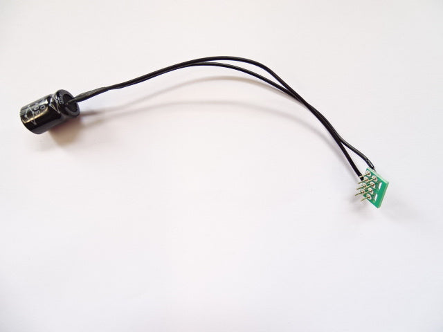 DC (analog) stay-alive capacitors