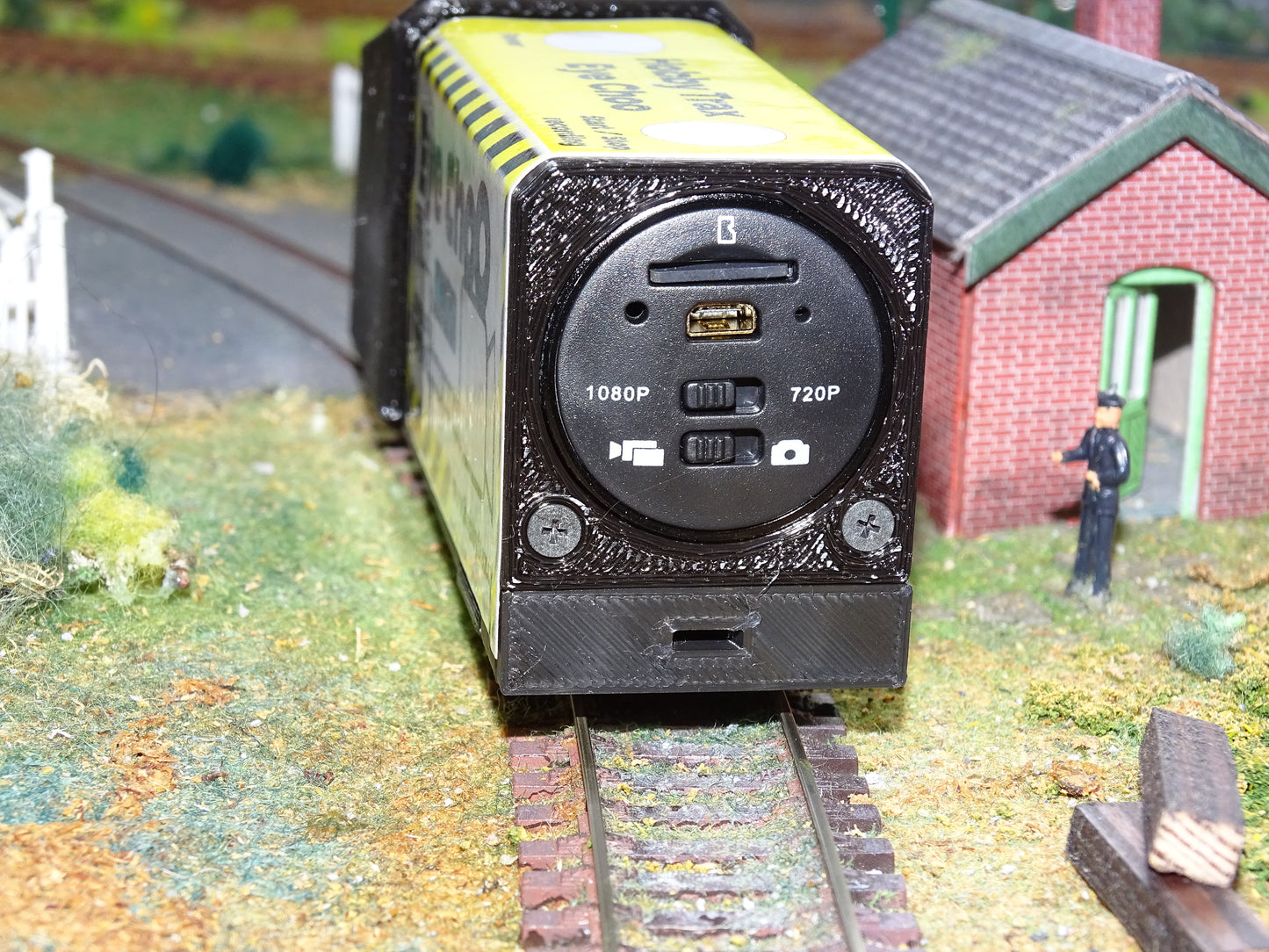 Eye Choo Camera Car for HO and Larger Scales